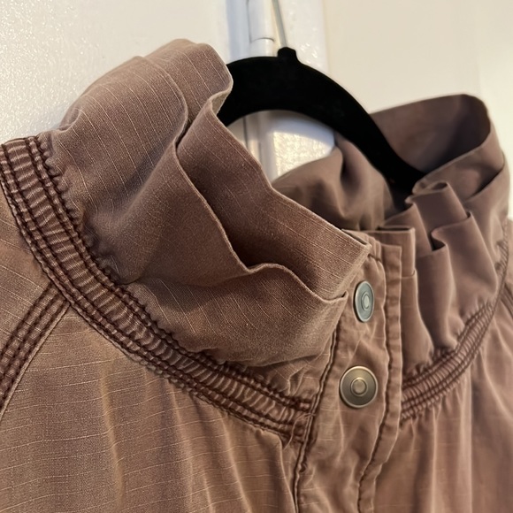Ann Taylor LOFT Cargo Jacket - Picture 4 of 5